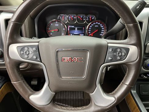 Used 2015 GMC Sierra 1500 SLT w/ SLT Crew Cab Value Package AWD/4WD image 15