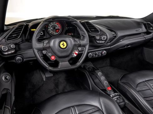 Used 2016 Ferrari 488 Spider RWD image 5