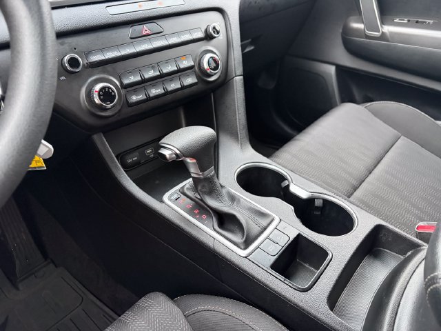 Certified 2022 Kia Sportage LX FWD image 29