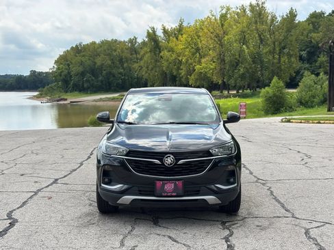 Used 2023 Buick Encore GX Preferred w/ Cold Weather Comfort Package FWD image 2