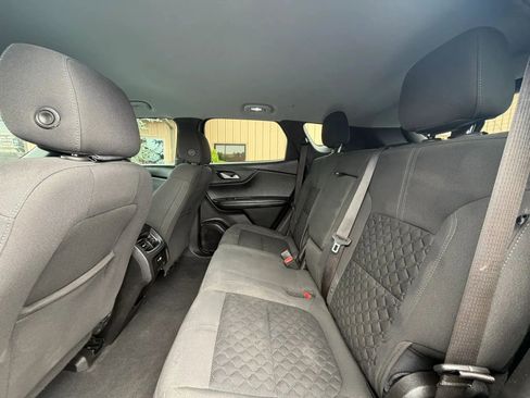 Used 2022 Chevrolet Blazer LT w/ LPO, Black Accent Package FWD image 22
