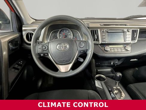 Used 2015 Toyota RAV4 XLE FWD image 8