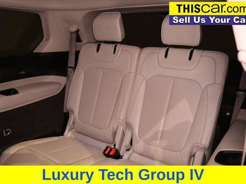 Used 2021 Jeep Grand Cherokee L Overland w/ Advanced Protech Group III AWD/4WD image 15