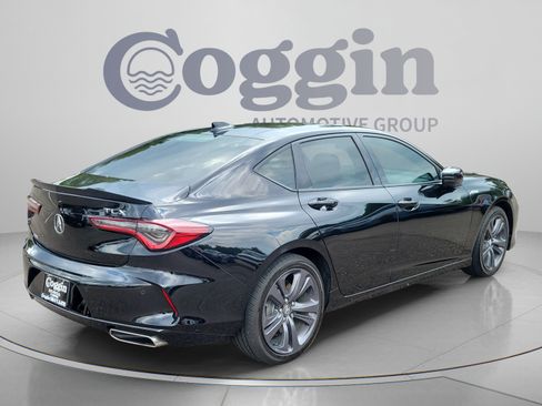 Used 2023 Acura TLX w/ A-SPEC Pkg FWD image 5