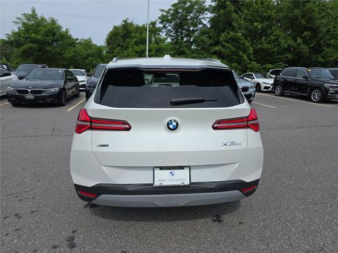Certified 2026 BMW X3 xDrive30i w/ Premium Package AWD/4WD image 4