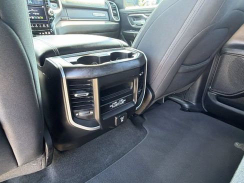 Used 2022 RAM 1500 Big Horn AWD/4WD image 25