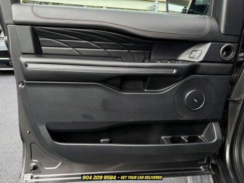 Used 2020 Ford Expedition Max Platinum RWD image 19
