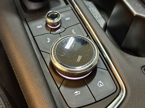 Certified 2023 Cadillac XT6 Luxury image 32