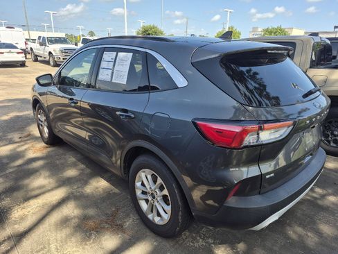 Used 2020 Ford Escape SE FWD image 8