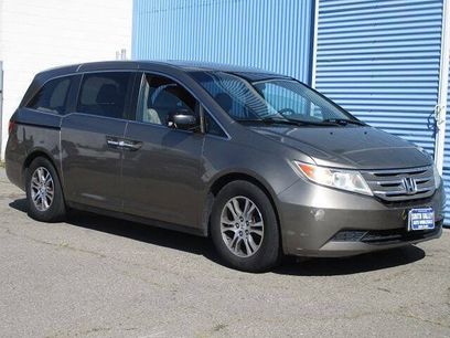Used 2011 Honda Odyssey EX-L