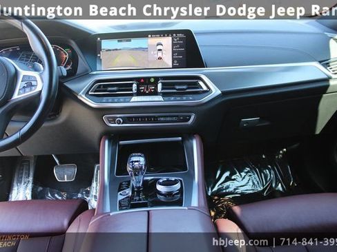 Used 2022 BMW X6 xDrive40i w/ Executive Package image 17