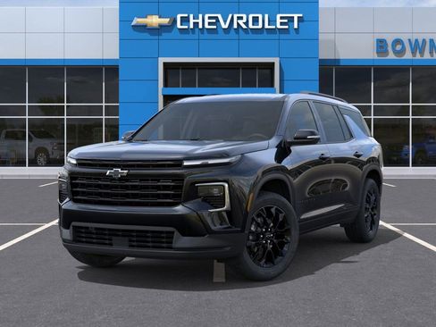 New 2025 Chevrolet Traverse LT w/ Midnight/Sport Edition image 7