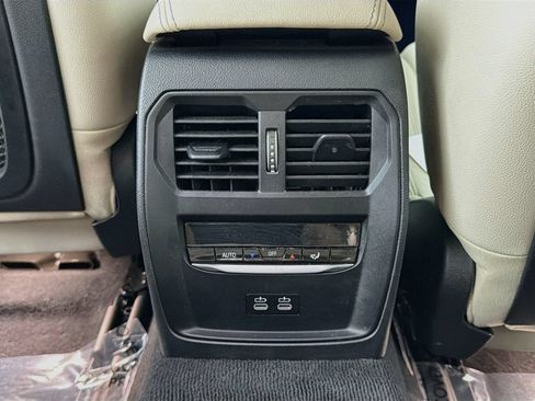 Used 2023 BMW i4 eDrive40 RWD image 26