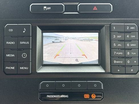 Used 2017 Ford F250 XLT AWD/4WD image 7