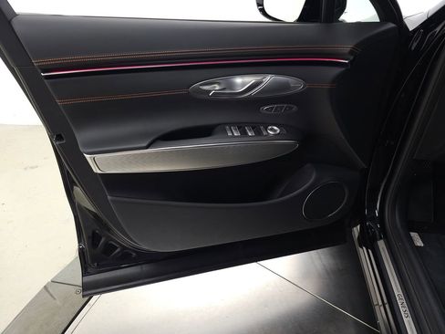 New 2026 Genesis GV70 2.5T Sport Prestige AWD/4WD image 10
