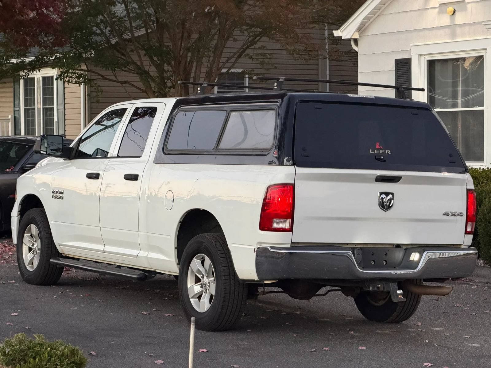 Used 2016 RAM 1500 Tradesman w/ Chrome Appearance Group AWD/4WD image 5