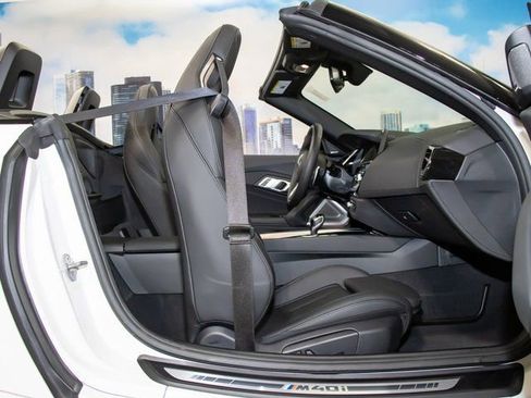Certified 2026 BMW Z4 M40i image 23
