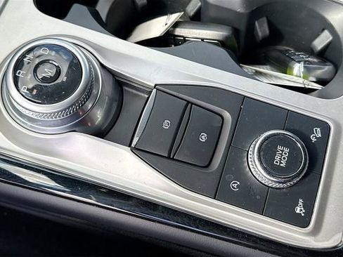 Used 2022 Ford Explorer ST image 19