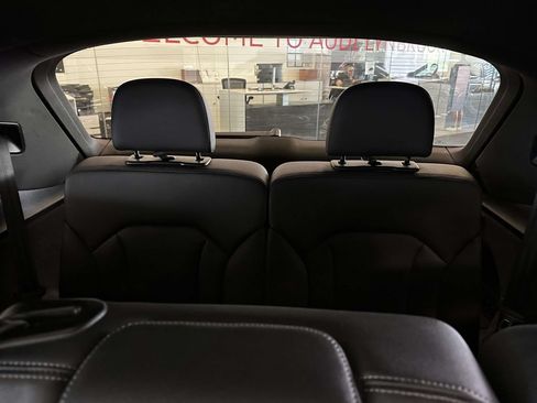 Used 2025 Audi Q7 3.0T Premium Plus AWD/4WD image 15
