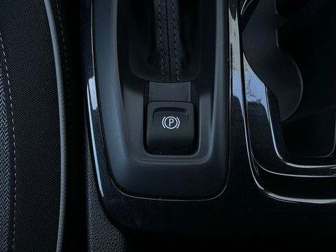 Used 2025 Chevrolet TrailBlazer LT image 19