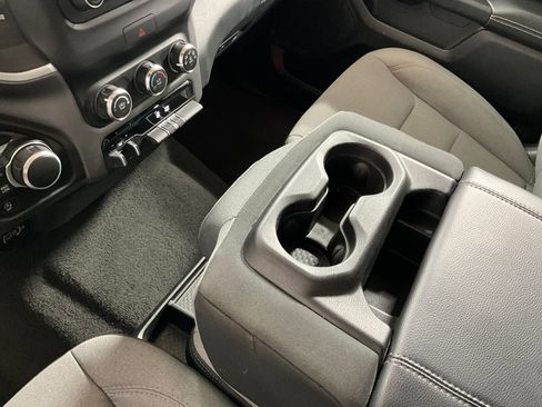 Used 2024 RAM 1500 Lone Star AWD/4WD image 17