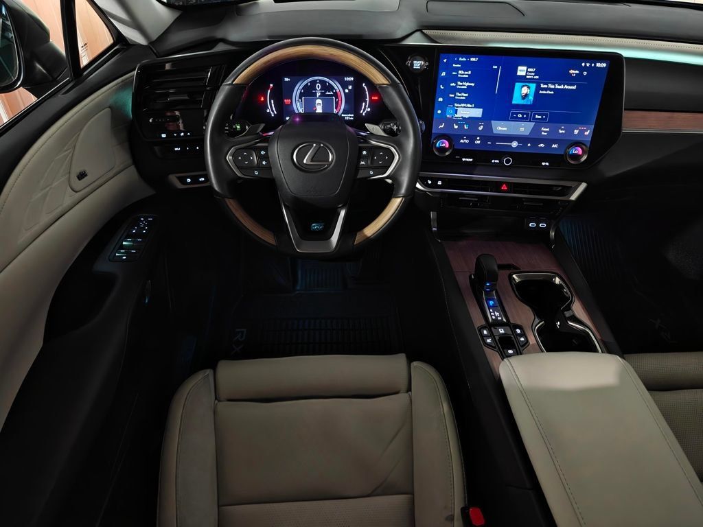 Used 2023 Lexus RX 350 AWD w/ Cold Area Package image 5