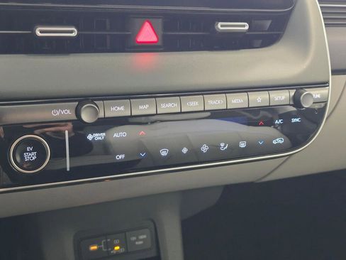 New 2026 Hyundai Ioniq 5 Limited image 27