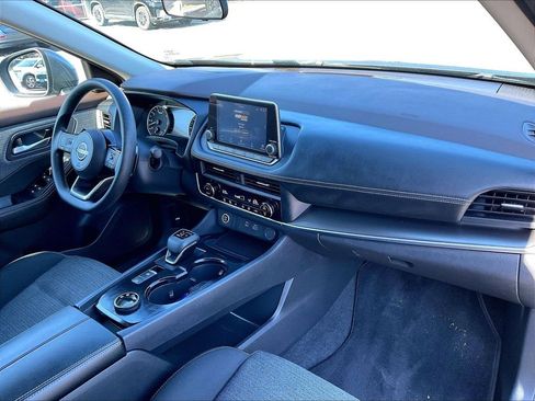 Used 2023 Nissan Rogue SV AWD/4WD image 14