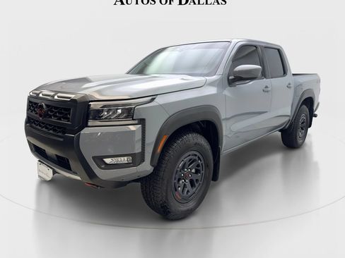 Used 2025 Nissan Frontier PRO-4X w/ Interior Protection Package AWD/4WD image 2