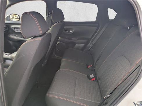 Used 2025 Honda HR-V Sport image 19
