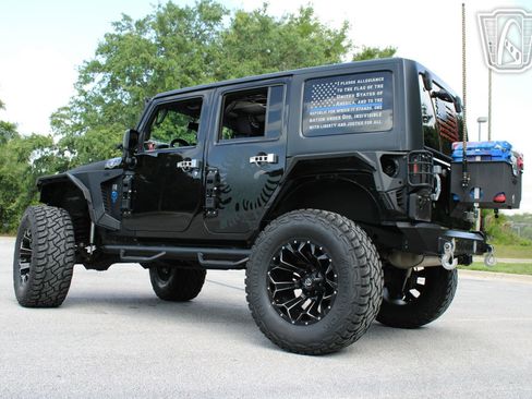 Used 2015 Jeep Wrangler Unlimited Sport w/ Quick Order Package 24S image 11