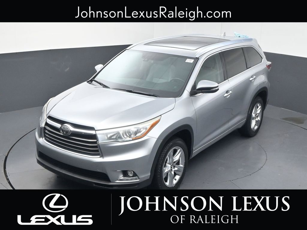 Used 2016 Toyota Highlander Limited Platinum FWD image 24