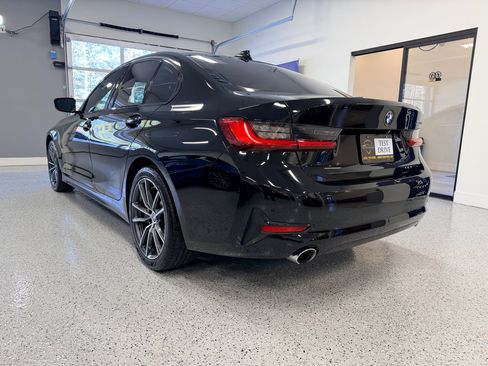 Used 2019 BMW 330i Sedan image 5
