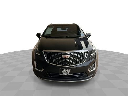 Certified 2025 Cadillac XT5 Premium Luxury image 3