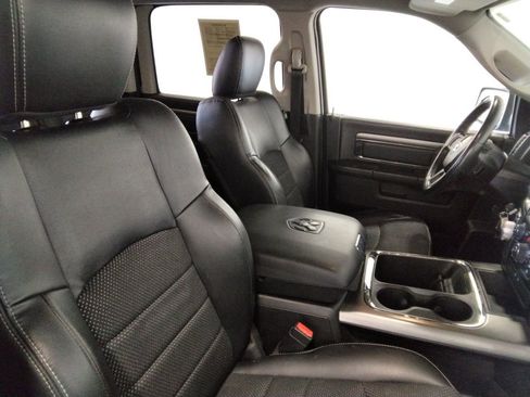 Used 2018 RAM 1500 Sport image 36