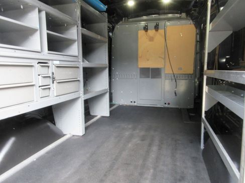 Used 2015 Ford Transit 250 148 Medium Roof RWD image 15