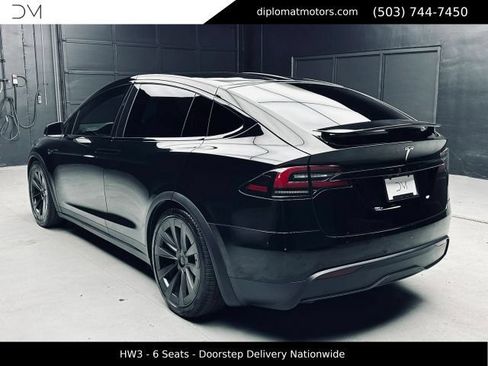 Used 2023 Tesla Model X AWD/4WD image 4