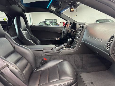 Used 2009 Chevrolet Corvette Coupe w/ Preferred Equipment Group RWD image 42