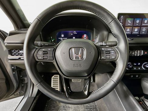 Used 2023 Honda Accord Sport image 9