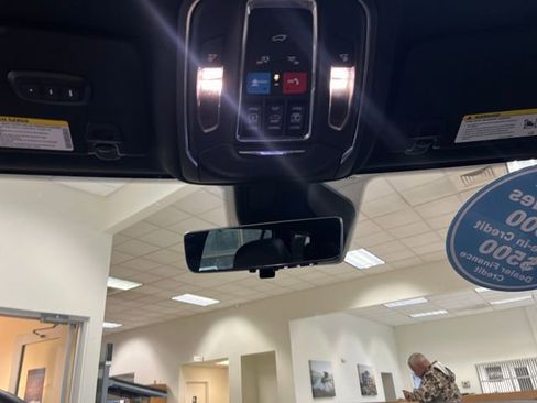 Used 2024 Jeep Grand Cherokee L Limited w/ Luxury Tech Group II image 21