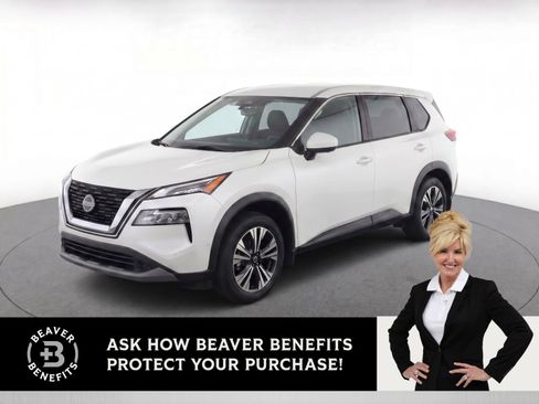 Used 2023 Nissan Rogue SV image 1