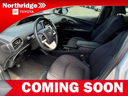 Used 2019 Toyota Prius Prime Plus w/ Carpet Mat Package FWD image 5