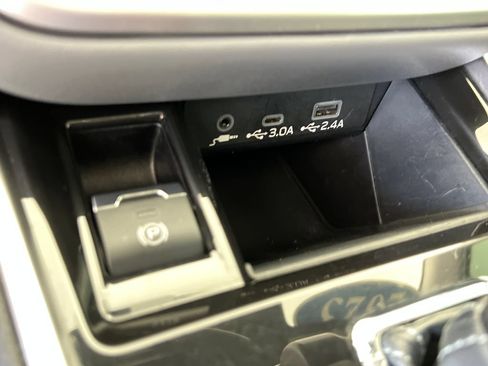 Used 2023 Subaru Outback Onyx Edition XT AWD/4WD image 35
