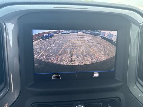 Used 2021 Chevrolet Silverado 1500 Custom AWD/4WD image 25