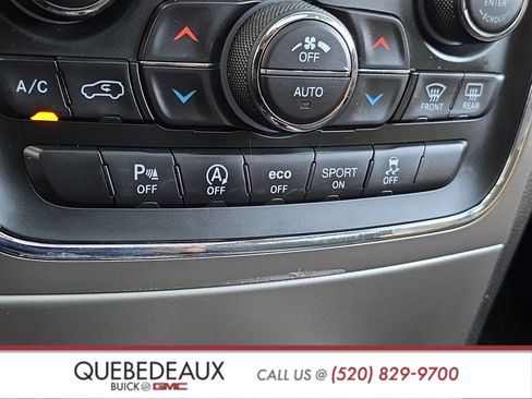 Used 2021 Jeep Grand Cherokee Laredo RWD image 39
