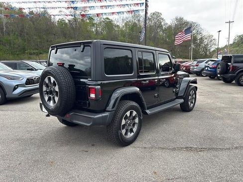 Used 2023 Jeep Wrangler Unlimited Sahara w/ Cold Weather Group AWD/4WD image 5