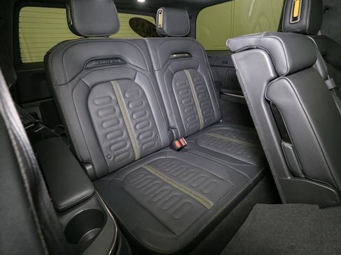 Used 2023 Rivian R1S Launch Edition AWD/4WD image 25