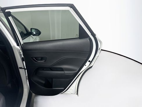 Used 2024 Hyundai Kona N Line image 31