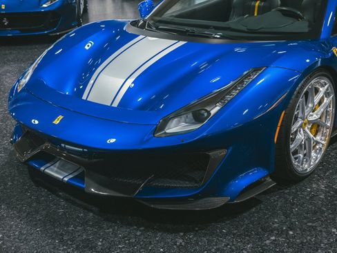 Used 2020 Ferrari 488 Pista Spider RWD image 8