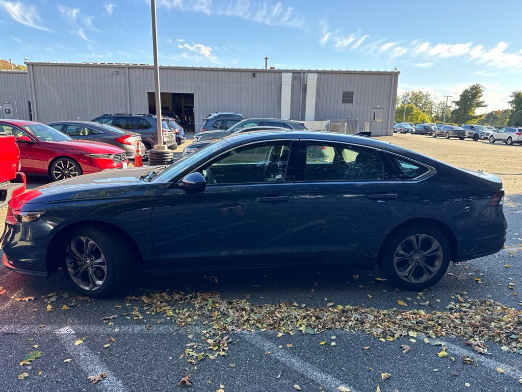 Used 2024 Honda Accord EX image 1